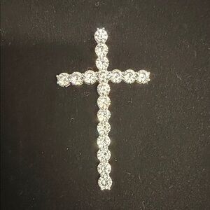 Elegant Silver 925 Cross Pendant